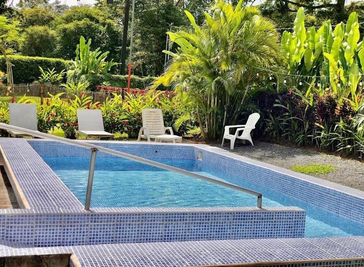 Befox Adventure Hotel La Fortuna Exterior photo